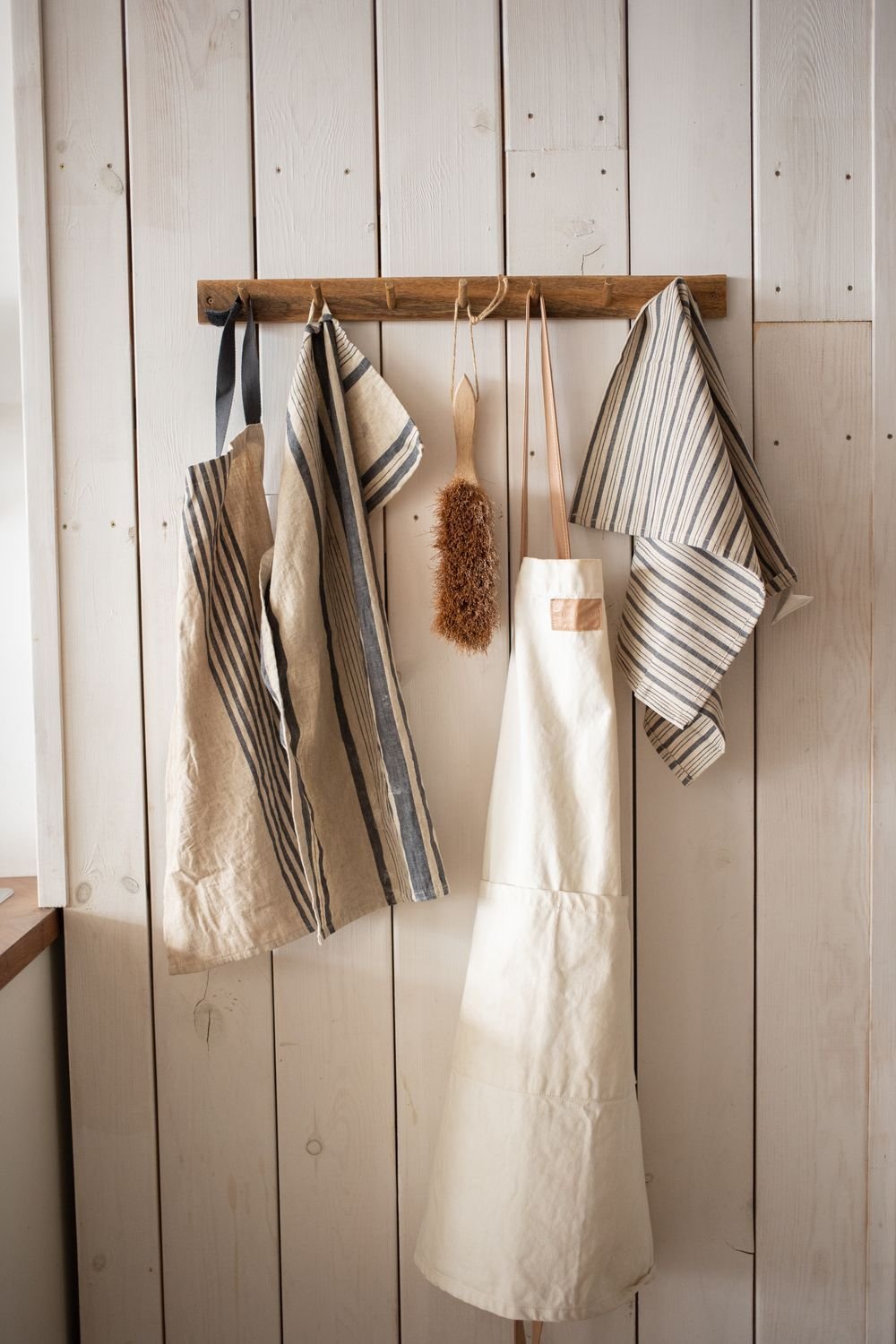 Counterline Canvas Bib Apron and Striped Towel Set