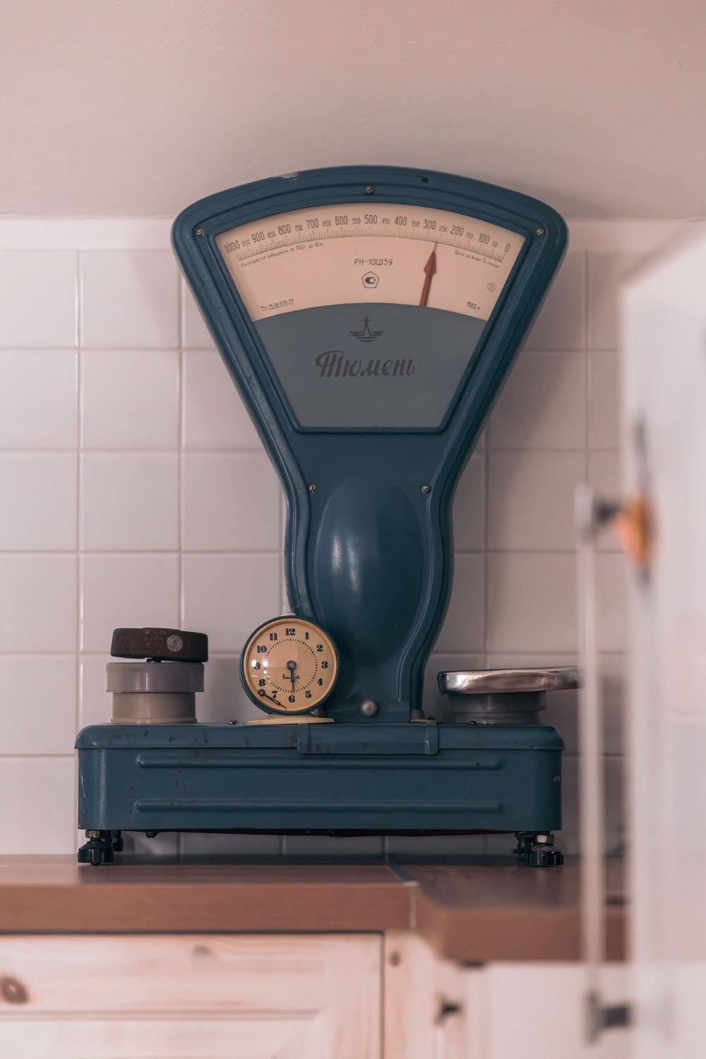 Counterline Vintage-Style Balance Counter Scale