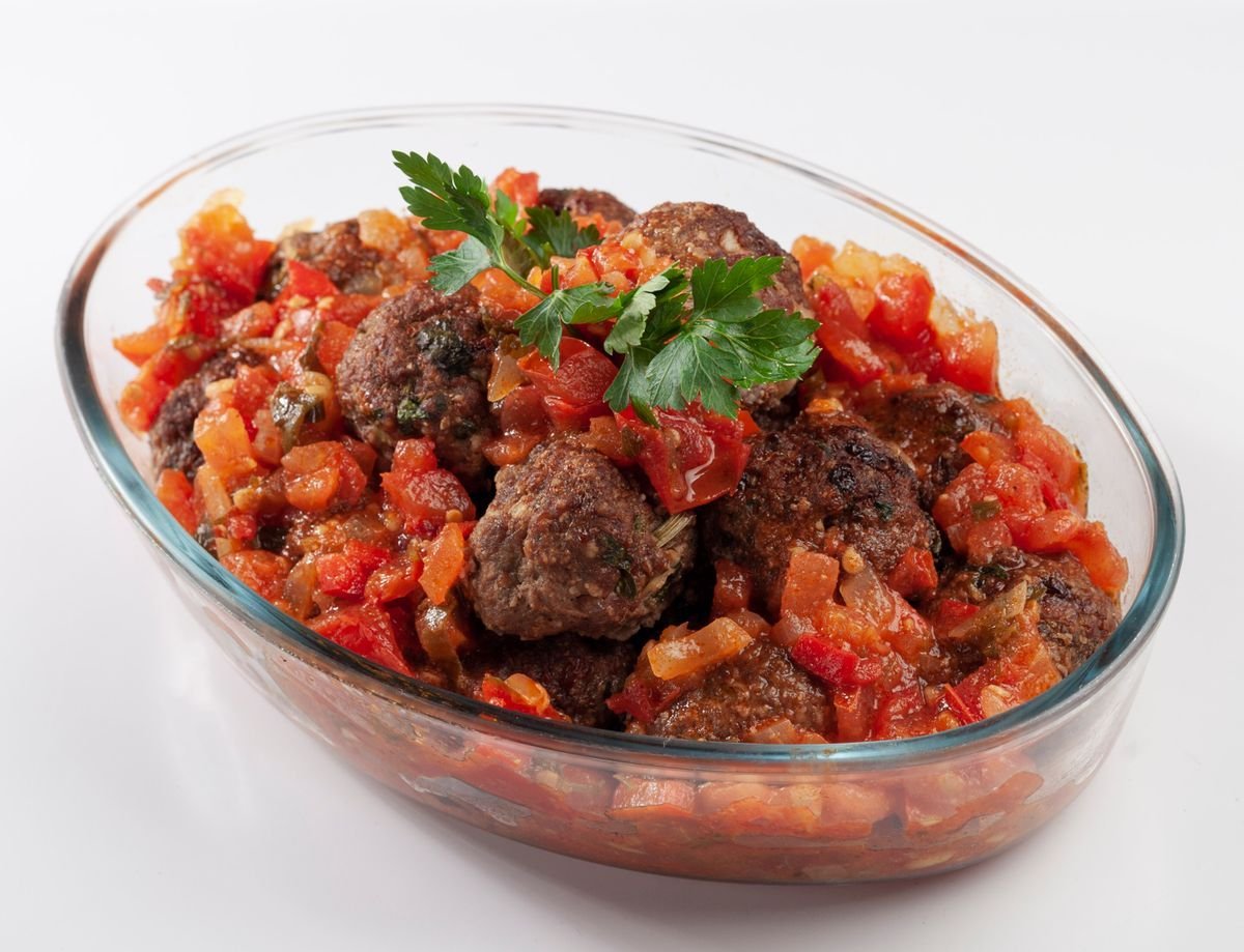Baked Meatballs in Roasted Pepper Tomato Sauce