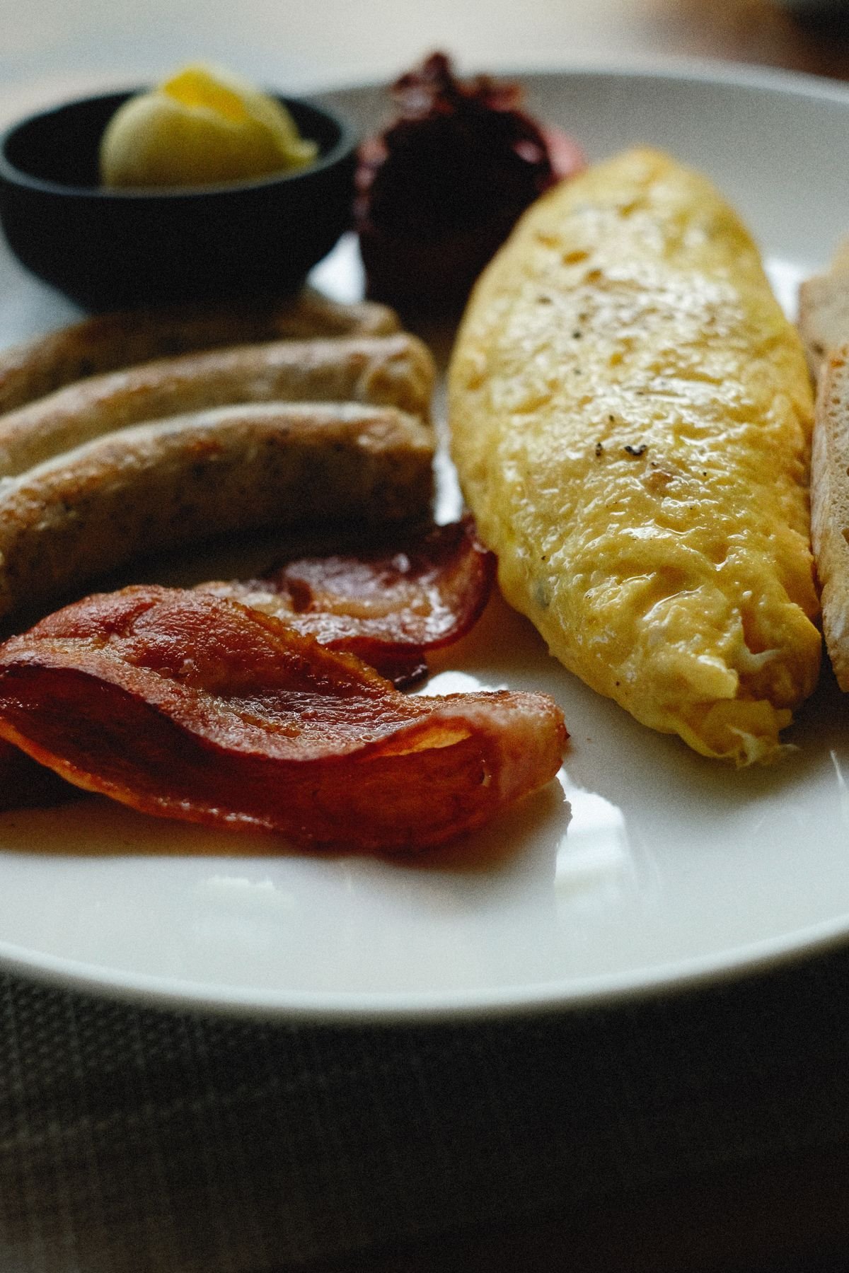 French Omelette with Bacon and Pork Links
