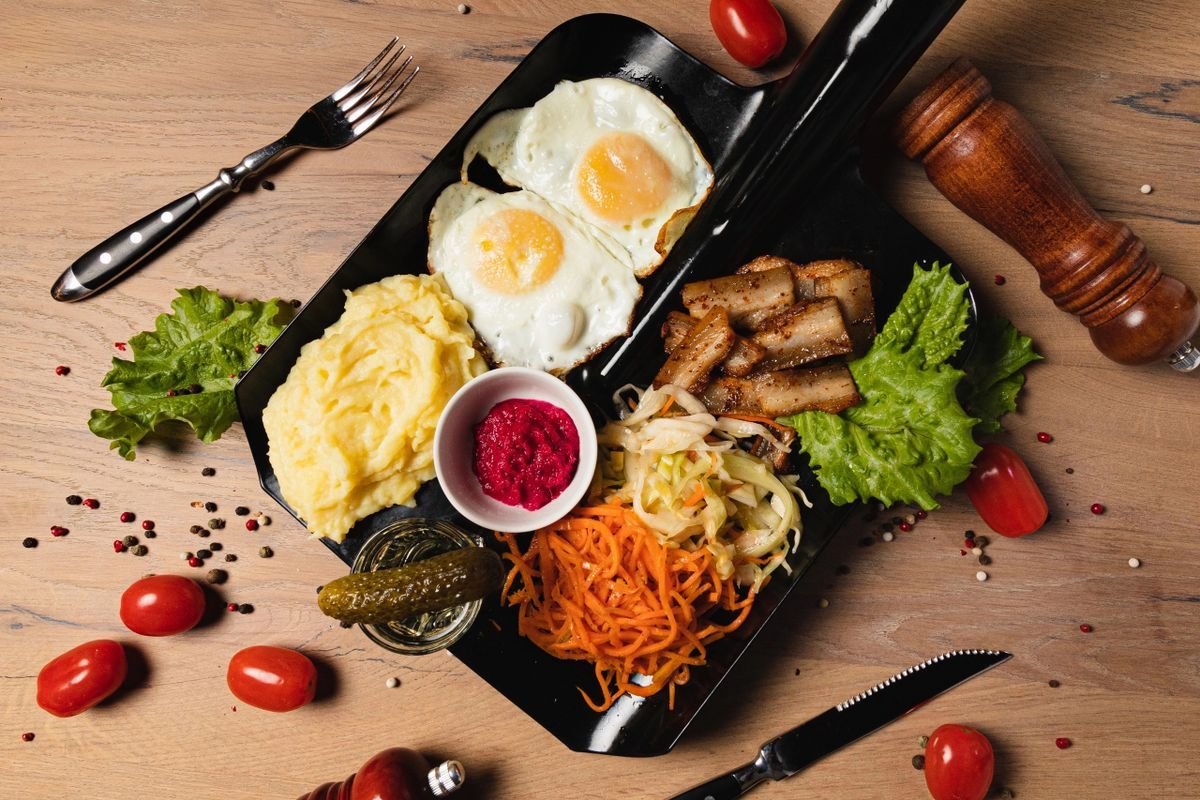 Fried Sausage and Eggs Breakfast Board