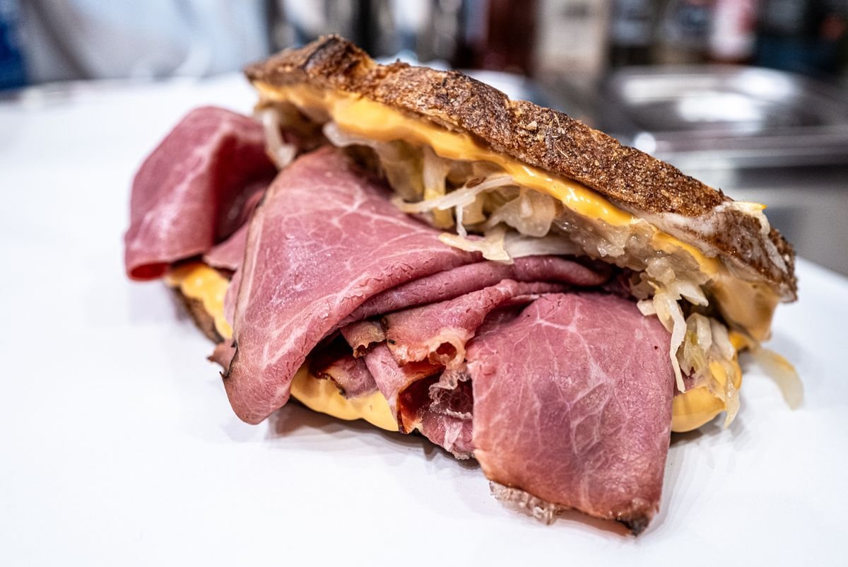 Hot Pastrami Reuben