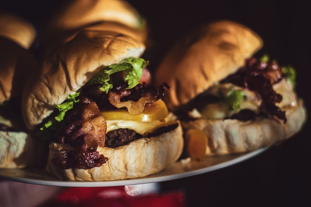 Maple Bacon Cheeseburgers