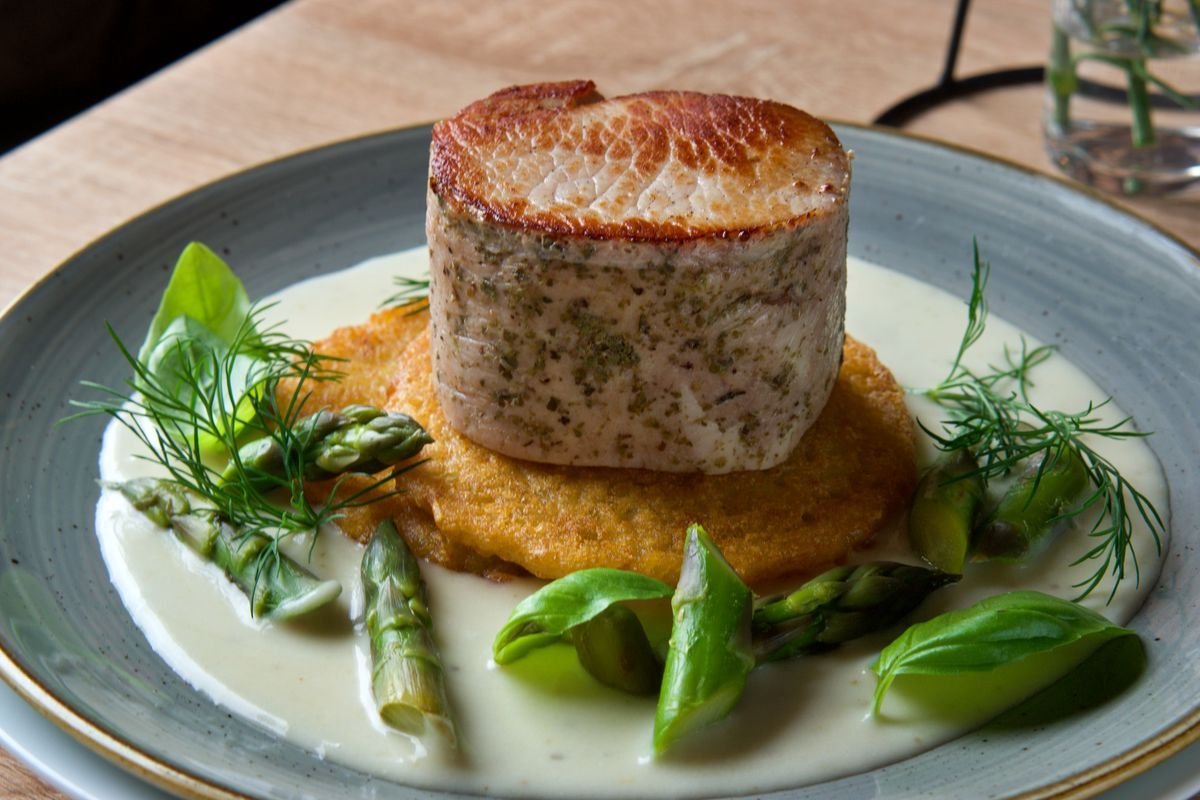 Pork Medallion on Potato Rosti with Dill Cream