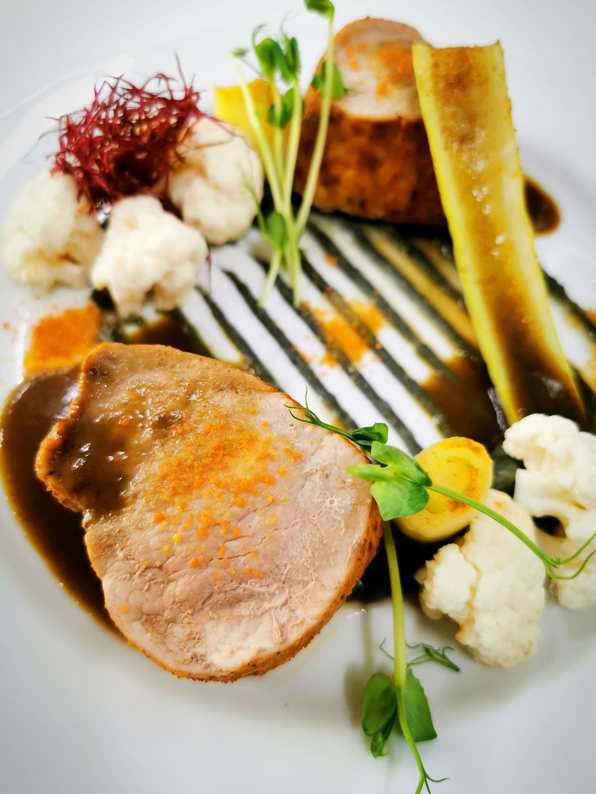 Roast Pork Tenderloin with Cauliflower and Leeks