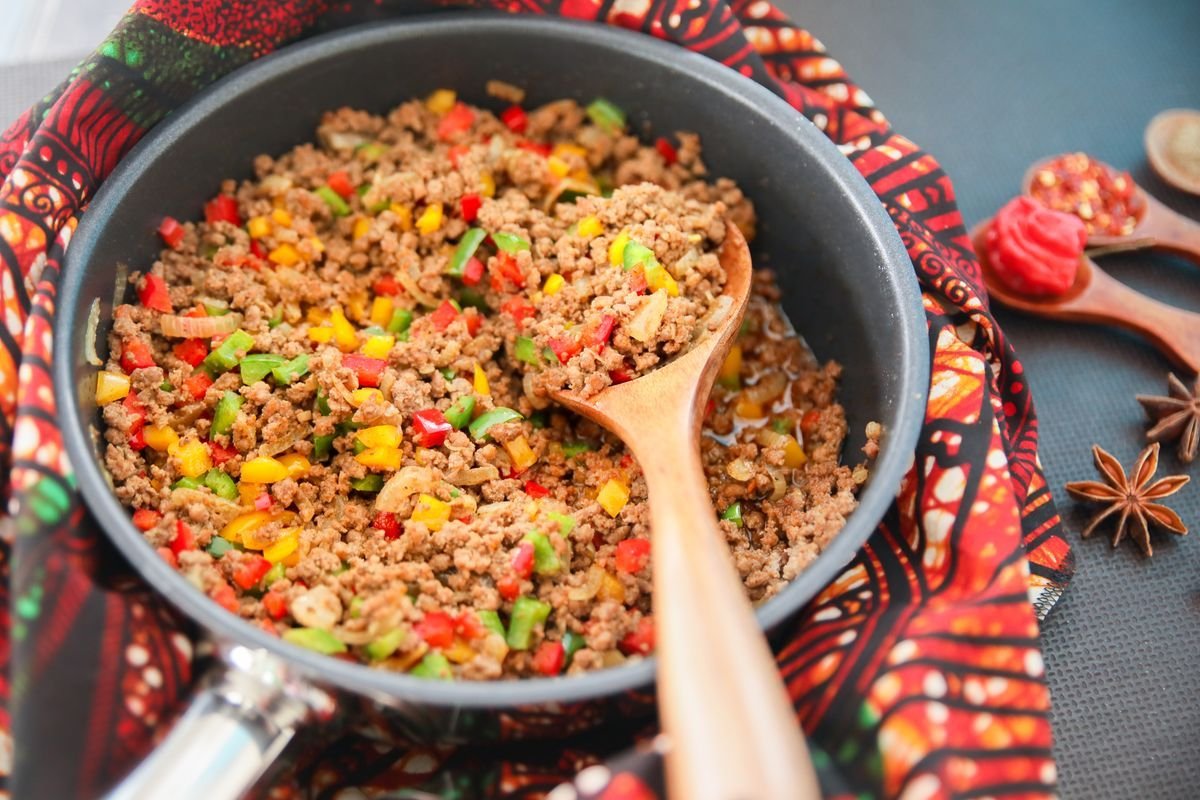 Skillet Picadillo with Sweet Peppers