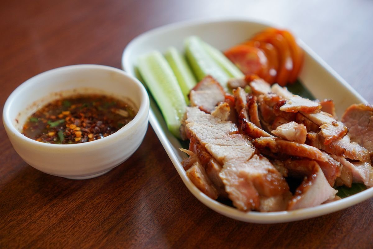 Thai Grilled Pork Neck with Jaew Sauce